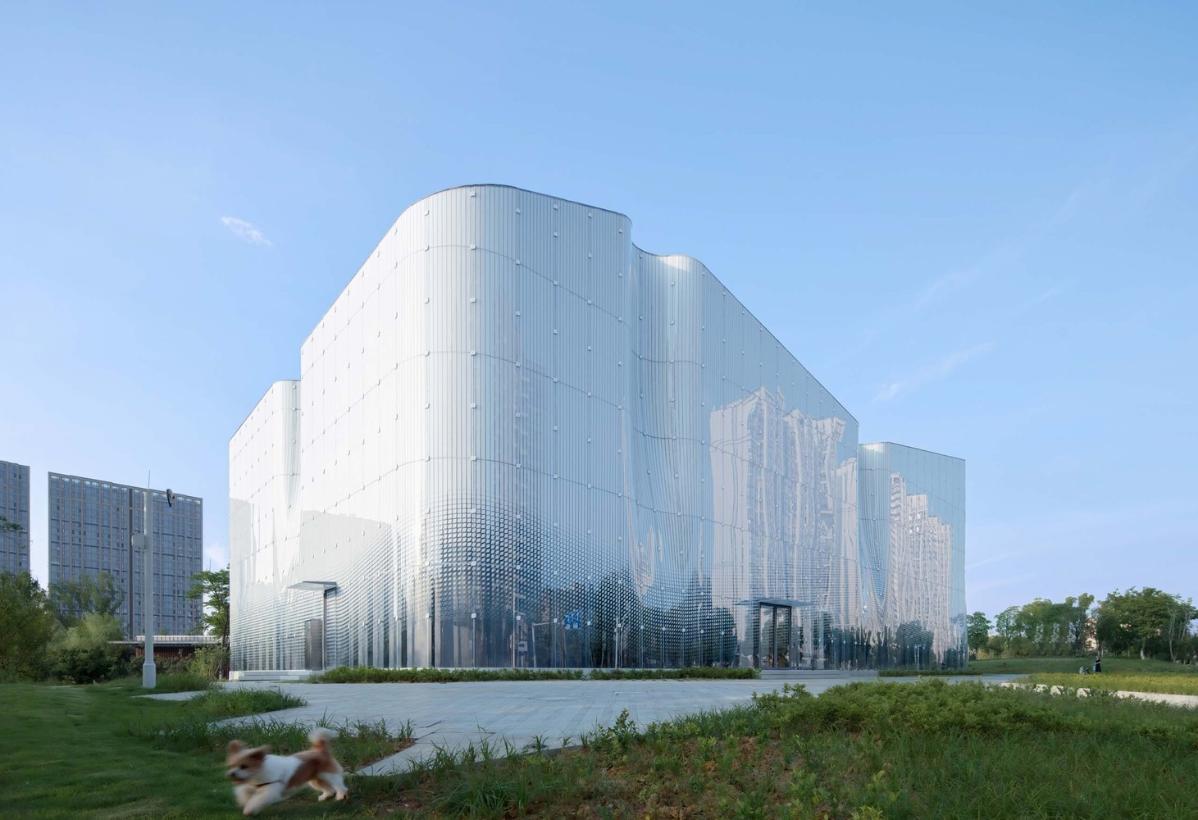 勻質(zhì)、柔和而多變的立面漸變層次，Homogeneous__soft_and_dynamic_facade_?存在建筑.jpg